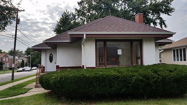 1st image of 12258 Irving Ave