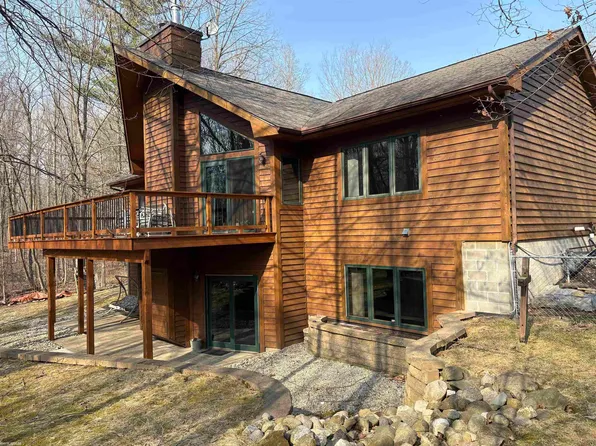 5575 River Ridge Trl, Clyde, MI 48049