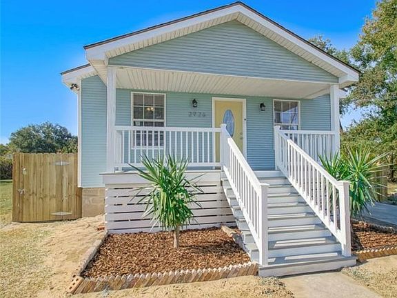 4th image of 2926 Metropolitan St