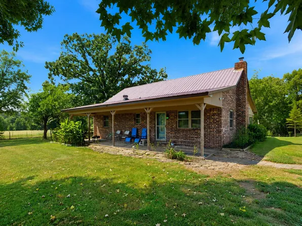432 County Road 3355, Clarksville, AR 72830