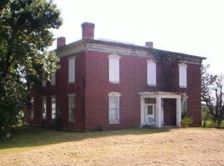 5697 Highway C, Palmyra, MO 63461