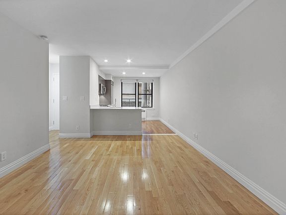 4th image of 108 W 15th St APT 2J