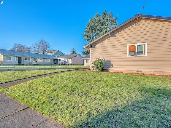 3rd image of 8323-8329 N Dwight Ave