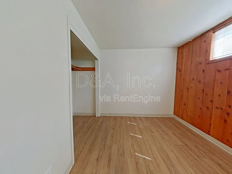 2703 NW Taylor Ave — Photo 5