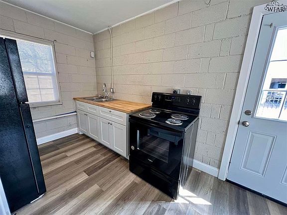 4th image of 2405 Bullington St