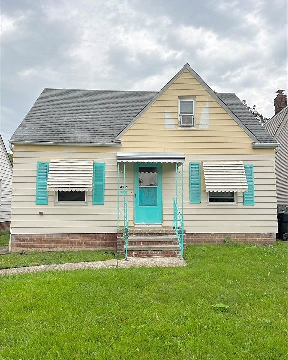 1st image of 4335 W 139th St