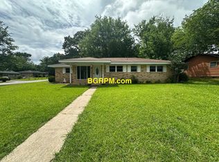 1 Kaye Ln, Jacksonville, AR 72076