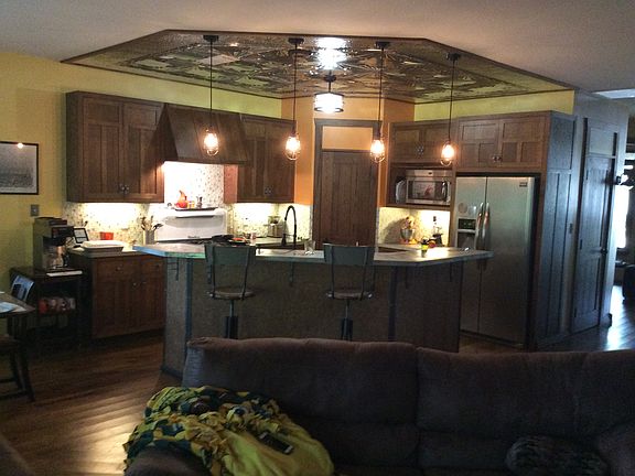 Custom cabs, Zinc counter to
