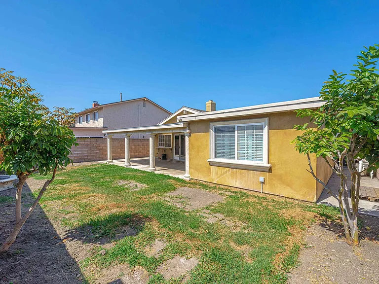 1122 S Peregrine Pl — Photo 23