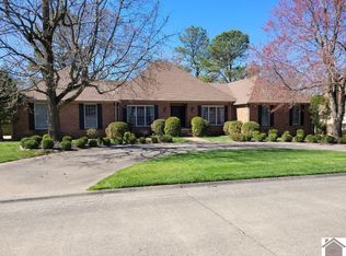 1101 Winslow Way, Paducah, KY 42001