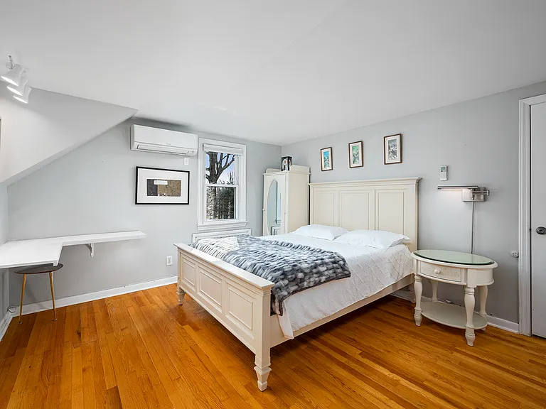 1001 Shore Acres Dr — Photo 24