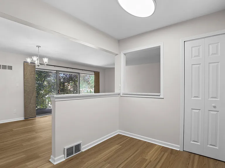 8577 Kennedy Cir #M7 — Photo 18