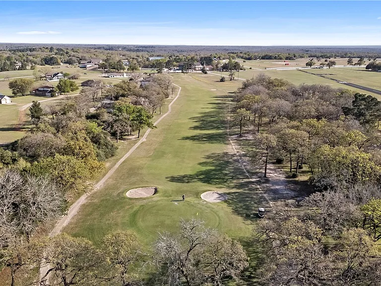 22 Golfview Dr — Photo 39