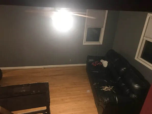 824 N Stiles St #1, Linden, NJ 07036