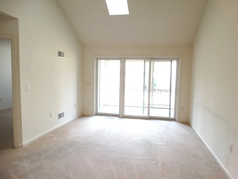 1169 Hammon Ave — Photo 10