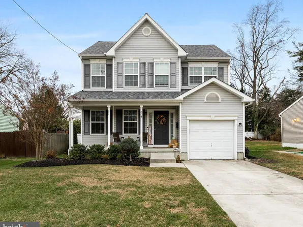 504 W Stafford Ave, Laurel Springs, NJ 08021