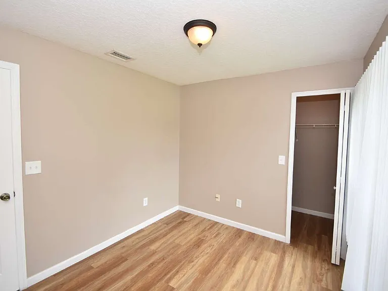 7 Ryarbor Dr #B — Photo 29