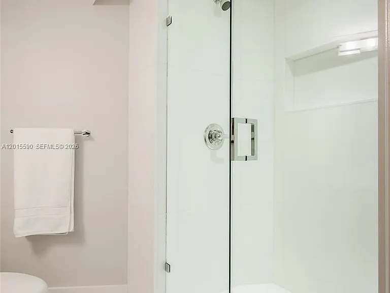 6700 Indian Creek Dr #1402 — Photo 13