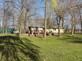 19478 Keith Ave, Grosse Ile, MI 48138