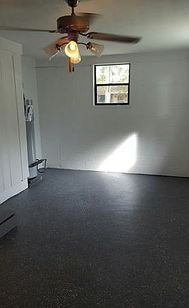 3rd image of 1028 Lillian St