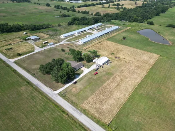 10149 Ruby Hall Rd, Gentry, AR 72734