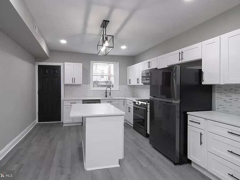 1229 Glyndon Ave — Photo 10