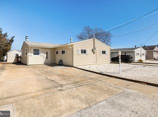 103 E Delaware Dr, Little Egg Harbor, NJ
