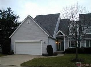 189 Delaware Trl, Akron, OH 44321