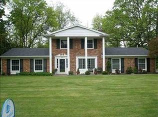 1841 Probert Rd, Jackson, MI 49203