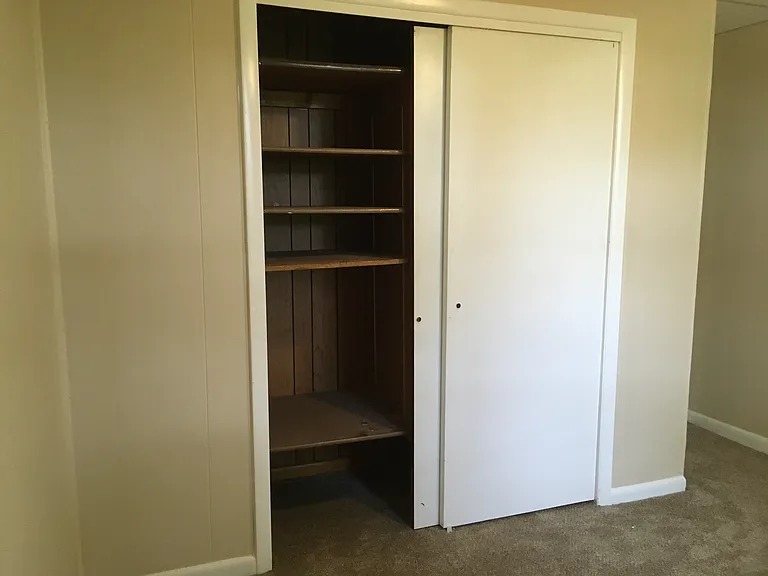 Rear bedroom has large closet.