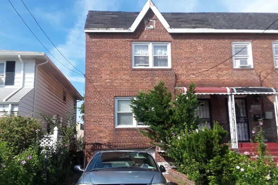 1st image of 11642 204th St