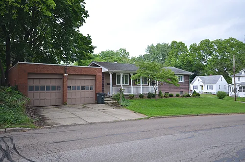 646 Morningview Ave Photo 1