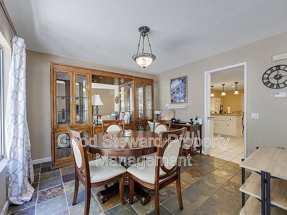 5th image of 6646 Vista Loma