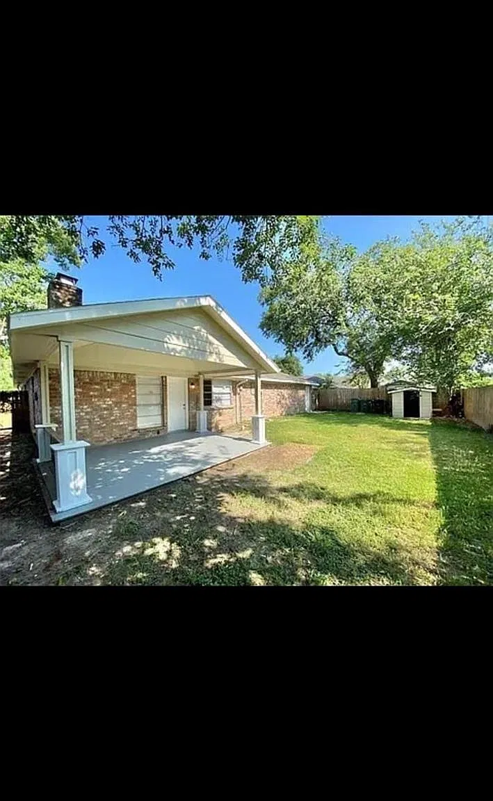 4 bed, 2.0 bath, 2317 sqft, $2,250 — Photo 4