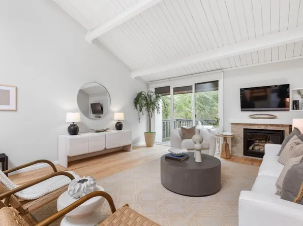 2371 Ticonderoga Dr, San Mateo, CA 94402