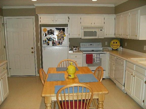 5th image of 2559 Shinnecock Ct