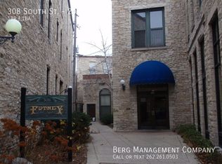 308 South St APT 204, Waukesha, WI 53186