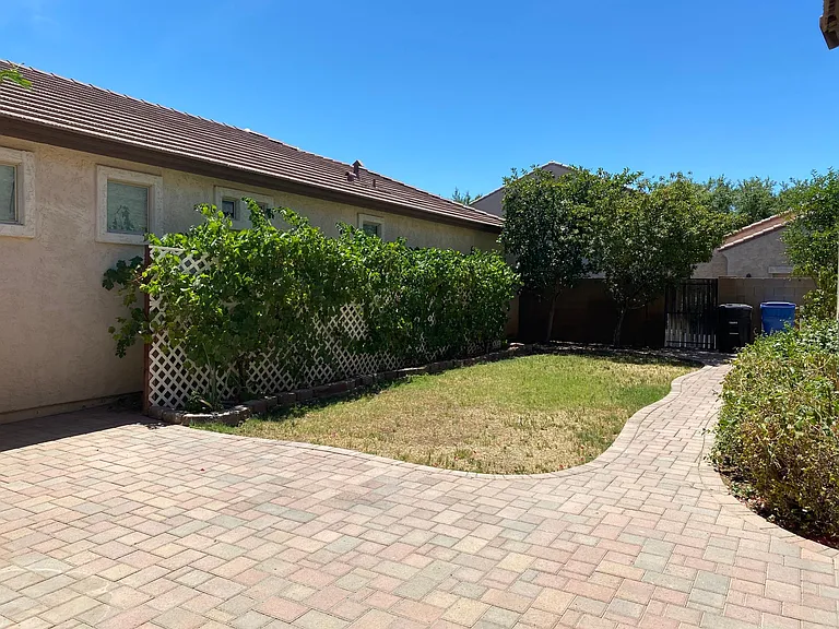 3279 E Jasper Dr — Photo 15