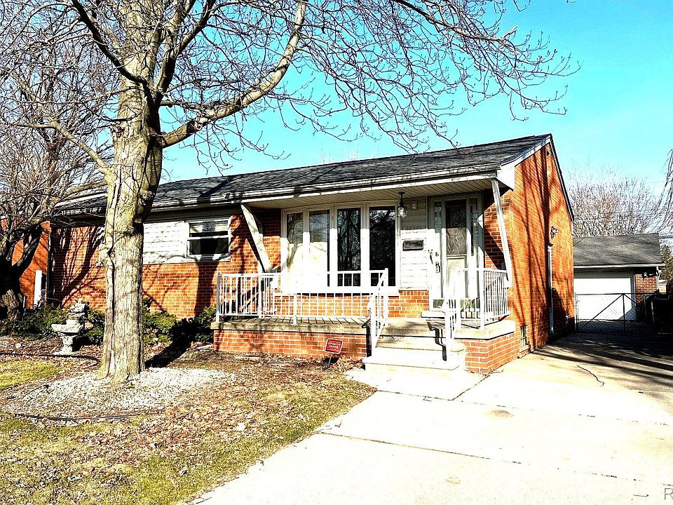 1st image of 15451 Cynthia St