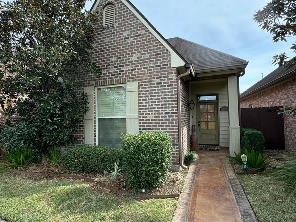 401 Harbor Bend Blvd #B, Lafayette, LA 70508