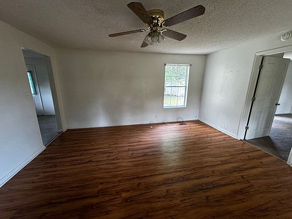2nd image of 545 Christopher Rd