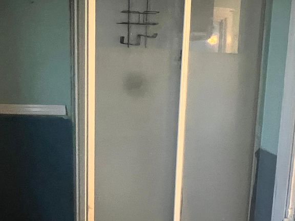 4th image of 185 Magill St Floor 3