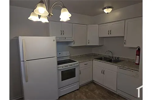 208 N Prospect Rd #1 Photo 1