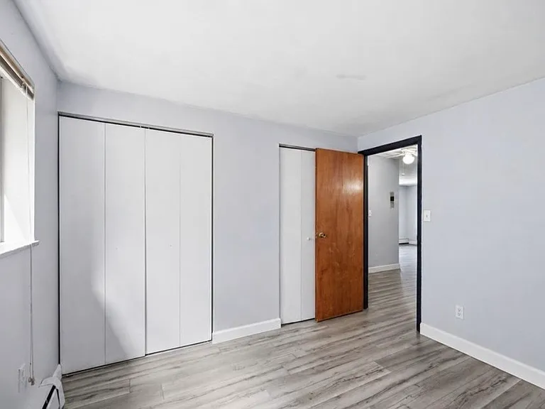 101 S Rocky River Dr #405 — Photo 9