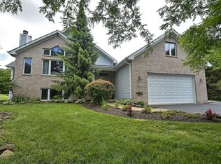 11610 Brittany Ct, Spring Grove, IL 60081