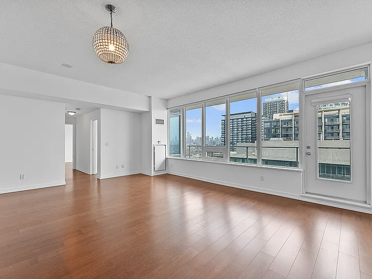 59 E Liberty St #2401 — Photo 32