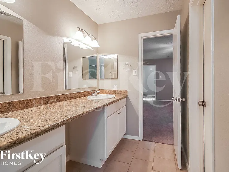 1111 Harpings Way — Photo 13