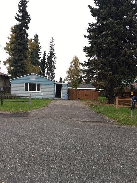 1st image of 90 Timberland Dr
