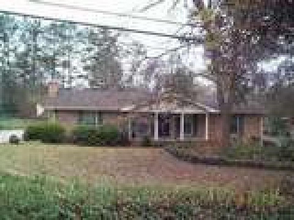 2nd image of 205 Janice Dr