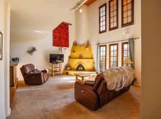 1 Laguna Trl, Corrales, NM 87048